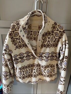 Thread & Supply Cream Sherpa Snap Pullover with Brown and Light Blue Motif